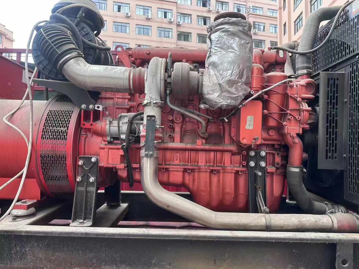 成都如何选择适合 600kW 柴油发电机组的过载保护器？