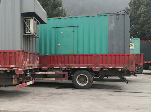 成都柴油发电机组使用注意安全事项有哪些？