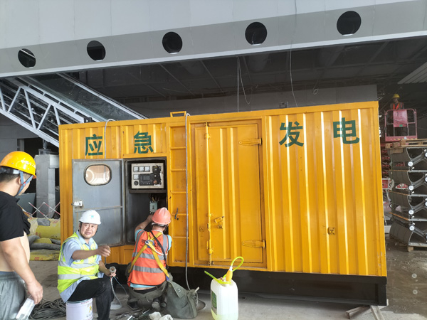 成都怎样判断空气滤清器是否需要更换？